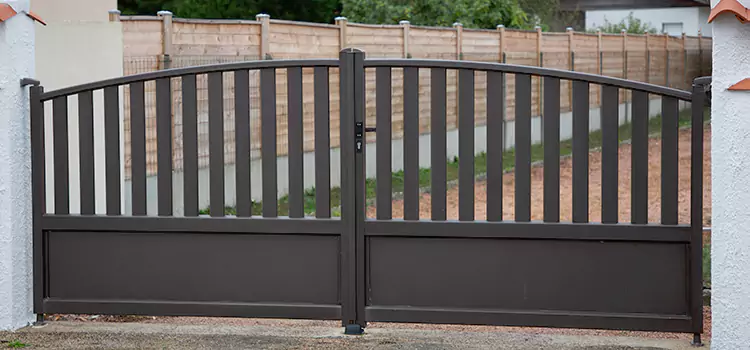 Advanced Gate Solutions in Oakleaf Plantation, FL