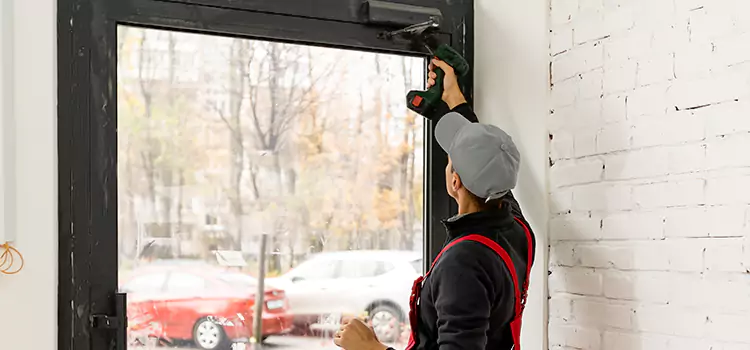 Comprehensive Door Closer Services in Oakleaf Plantation, FL