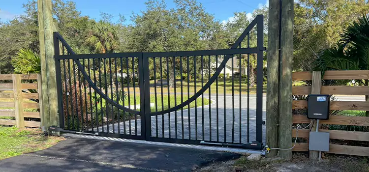 Why Choose Us for Your Automatic Gate Needs in Oakleaf Plantation, FL?