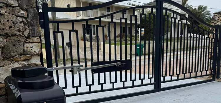 Swing Gate Opener with Keypad Oakleaf Plantation