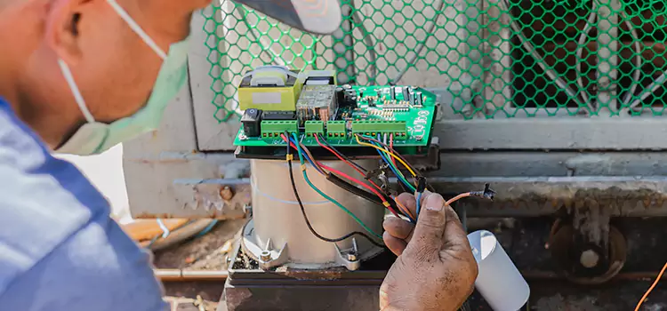 Electric Gate Motor Replacement in Oakleaf Plantation, FL
